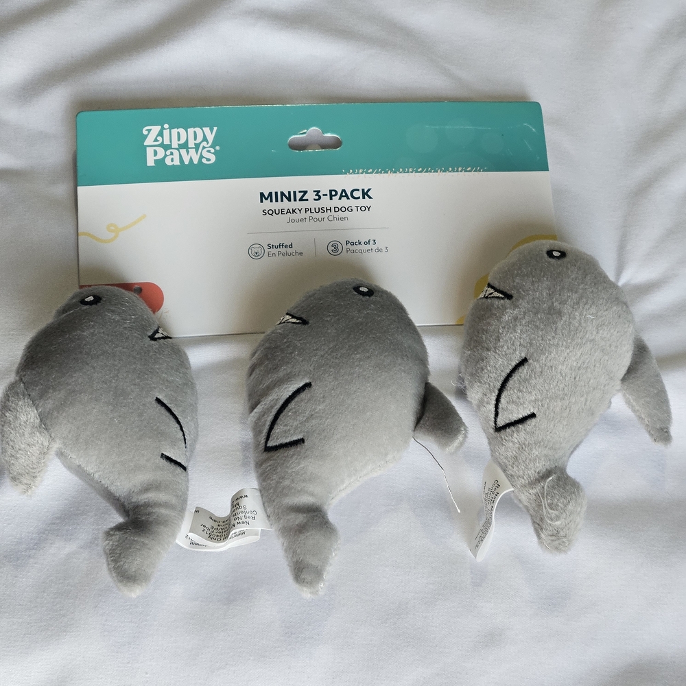ZippyPaws Miniz 3-pack Sharks Squeaky Plush Dog Toys